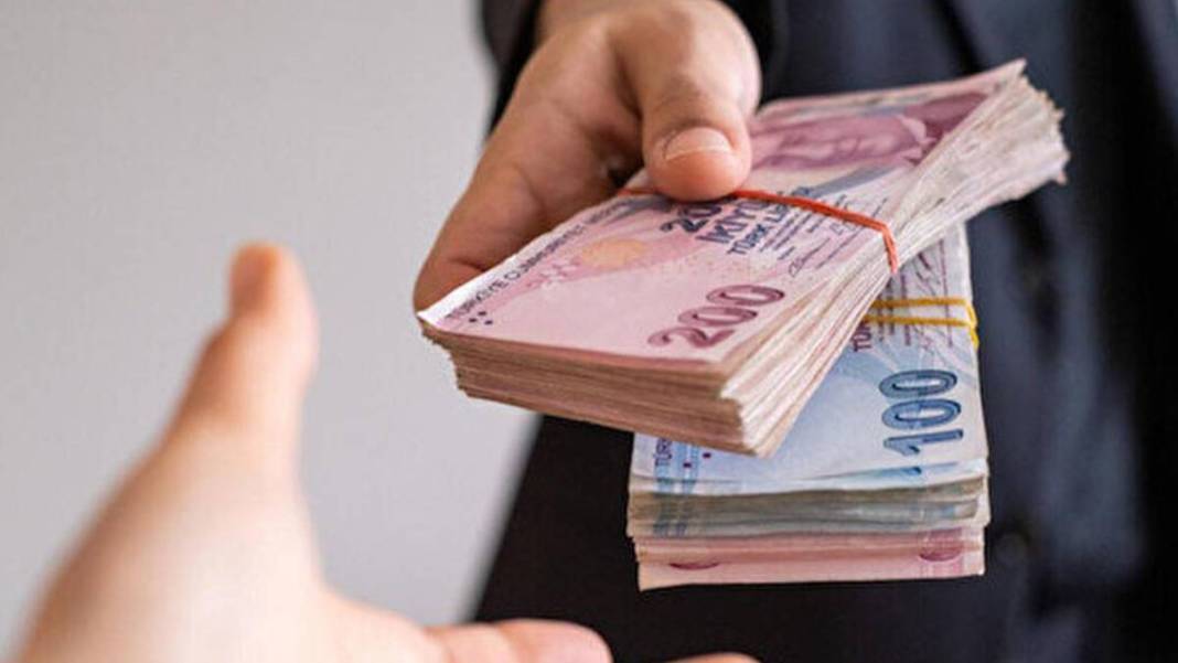 7 bin 500 lira için son 10 gün! Binlerce liranız bankada kalmasın... Promosyonda son fırsat kaçıran dizlerini döver 6